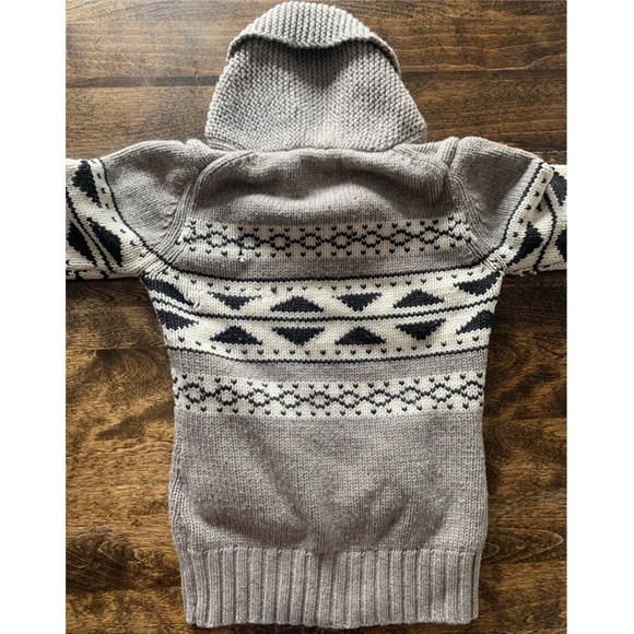 TNA / Aritzia wool sweater - Picture 2 of 4